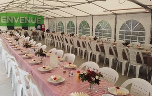 2019-12-01  REPAS DE FIN       D' ANNEE PAR LE RESTAURANT  &lt; CHEZ HENRY &gt;  ARNAY LE DUC