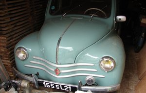 RENAULT  4 CV  -  FLORENT  Gérard   