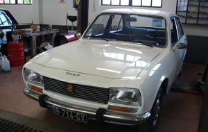 PEUGEOT  504   FOUCHER  Rémi