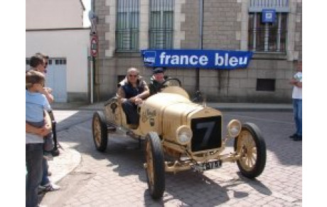 FÊTE DE LA  NATIONALE 6 HISTORIQUE  A SAULIEU